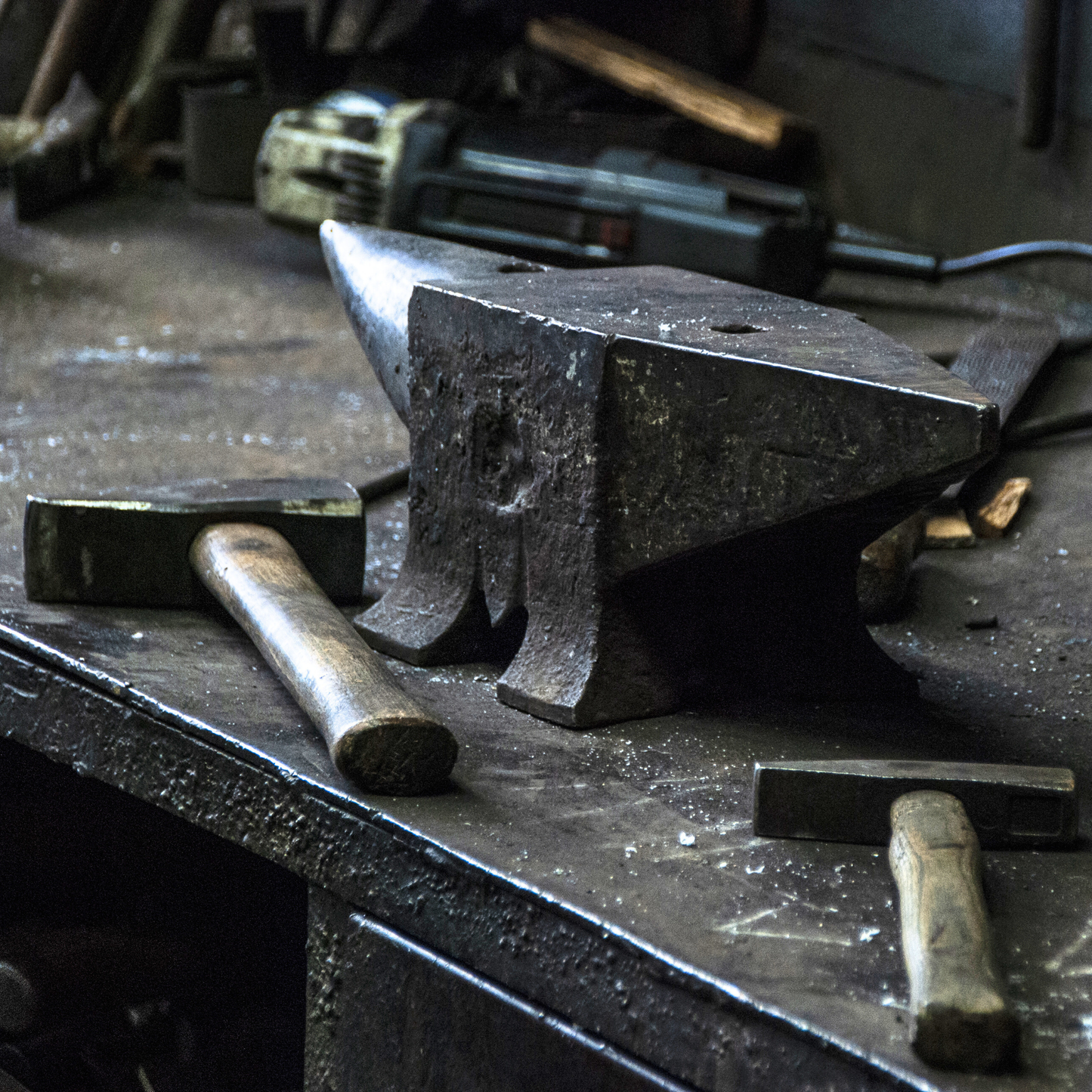 הדרכה מקצועית | ריתוך ומבוא למסגרות